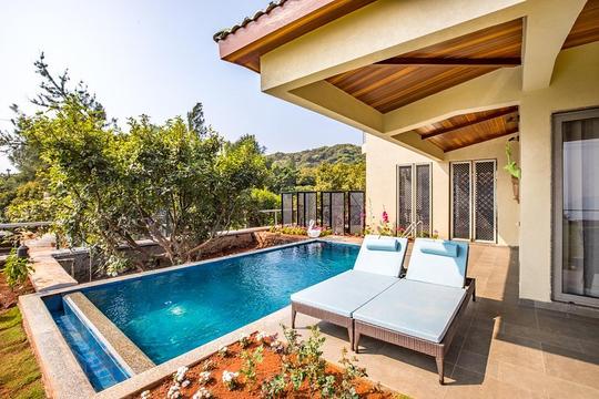 A Lakeside Villa Stay in Mahabaleshwar