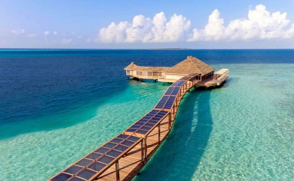 Hurawalhi Island Resort