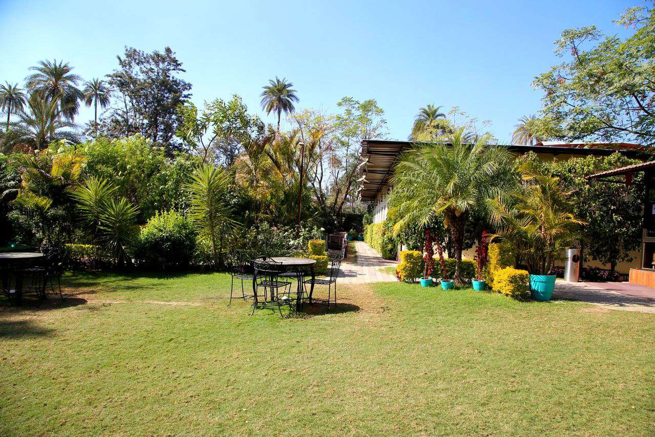 15 Mount Abu Resorts Near Nakki Lake, Book @ Upto 50% Off