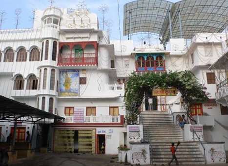Dwarkadheesh Temple