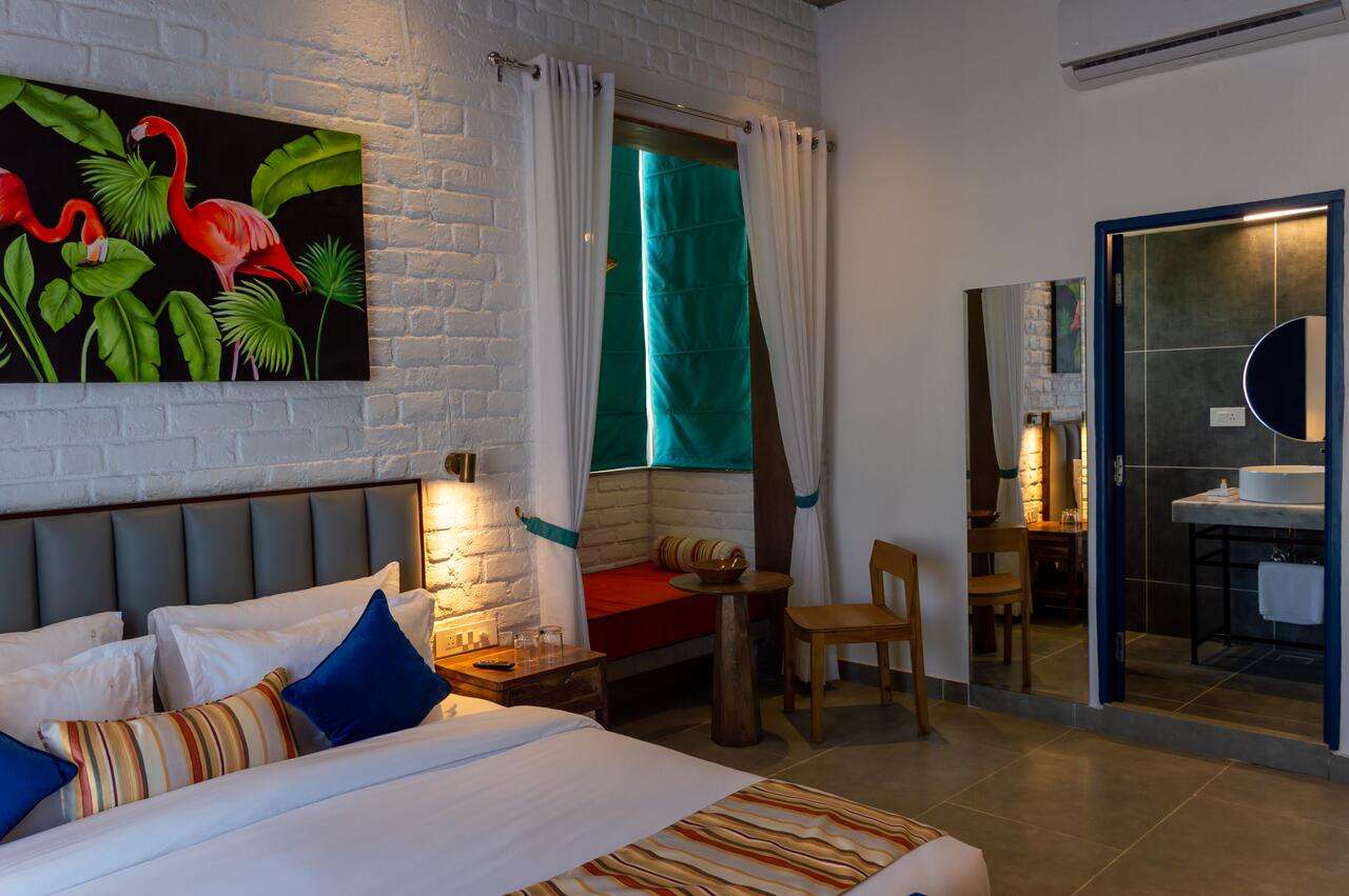 Casa Blanca Lake City