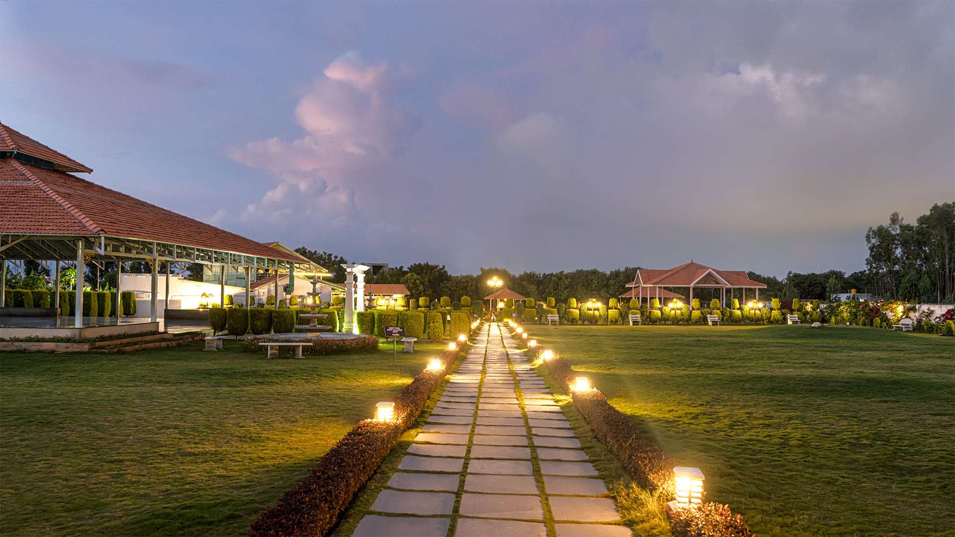 10 Resorts in Yelahanka, Book Now @ Upto 50% Off