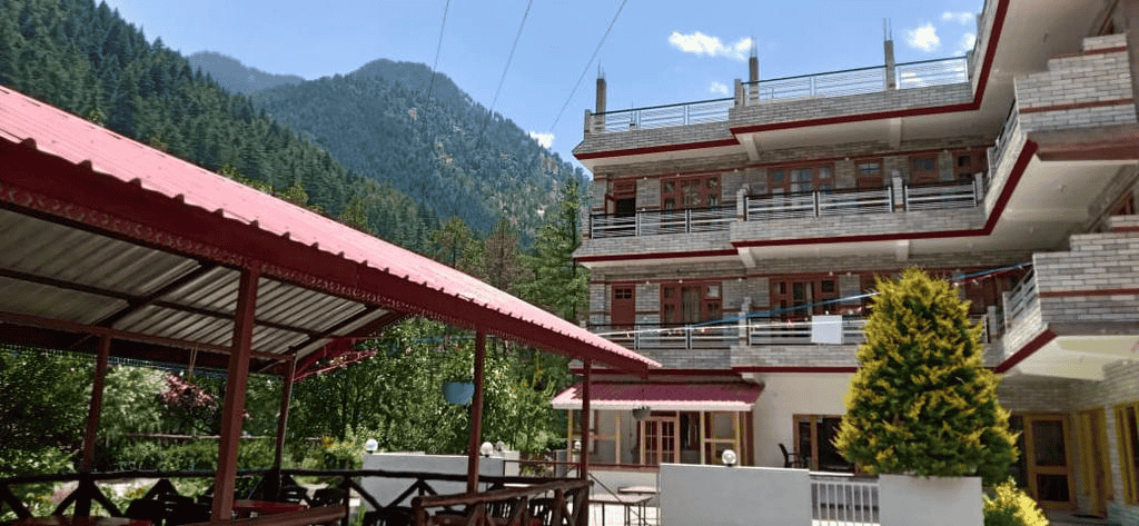 The White House Kasol