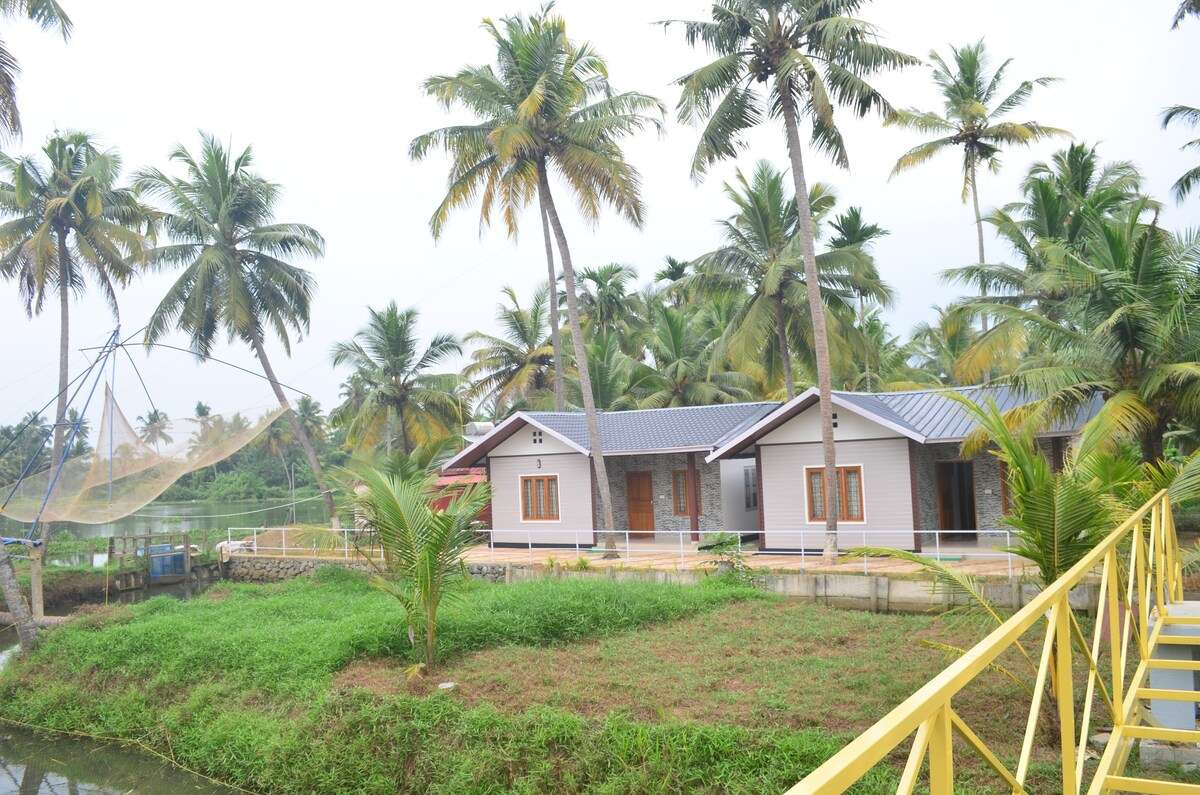 KM’s Green Island Resort