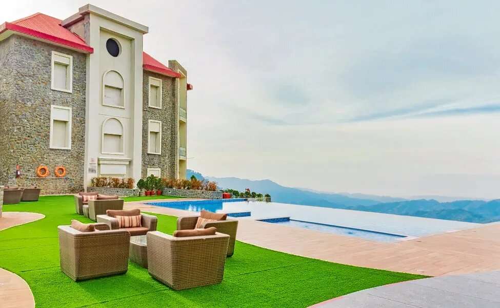 Fortune Select Forest Hill