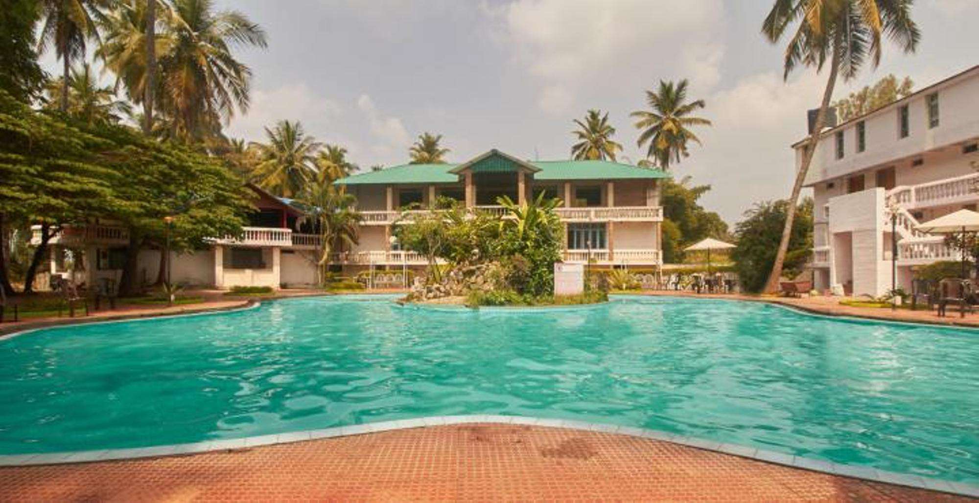 Amblee Holiday Resort