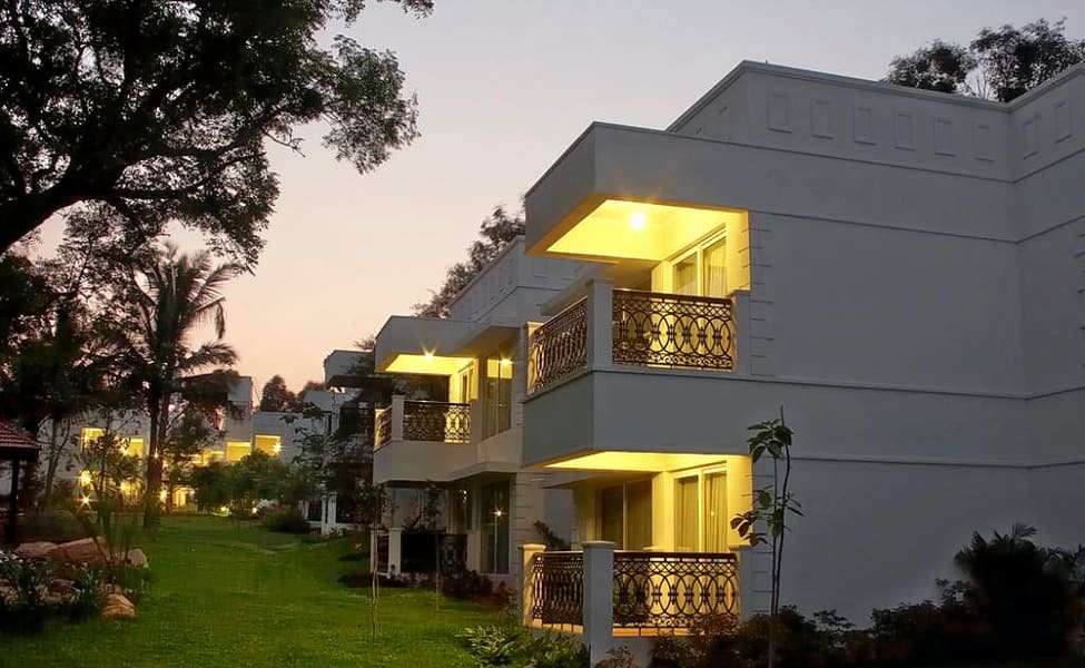 Golden Landmark Resort