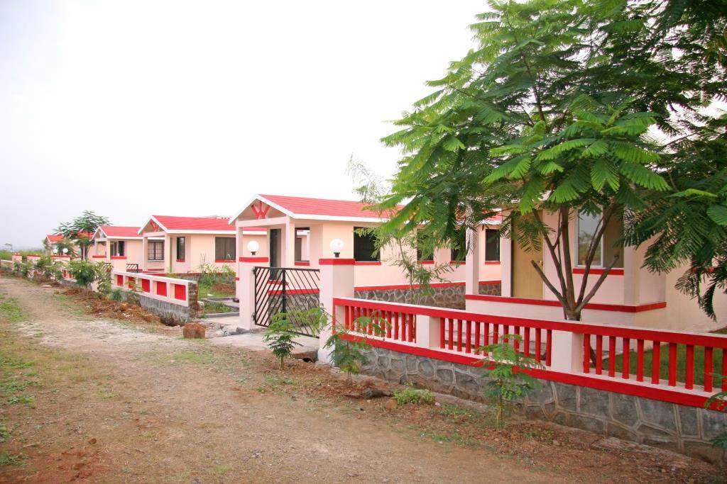 Alphanso Resort & waterpark