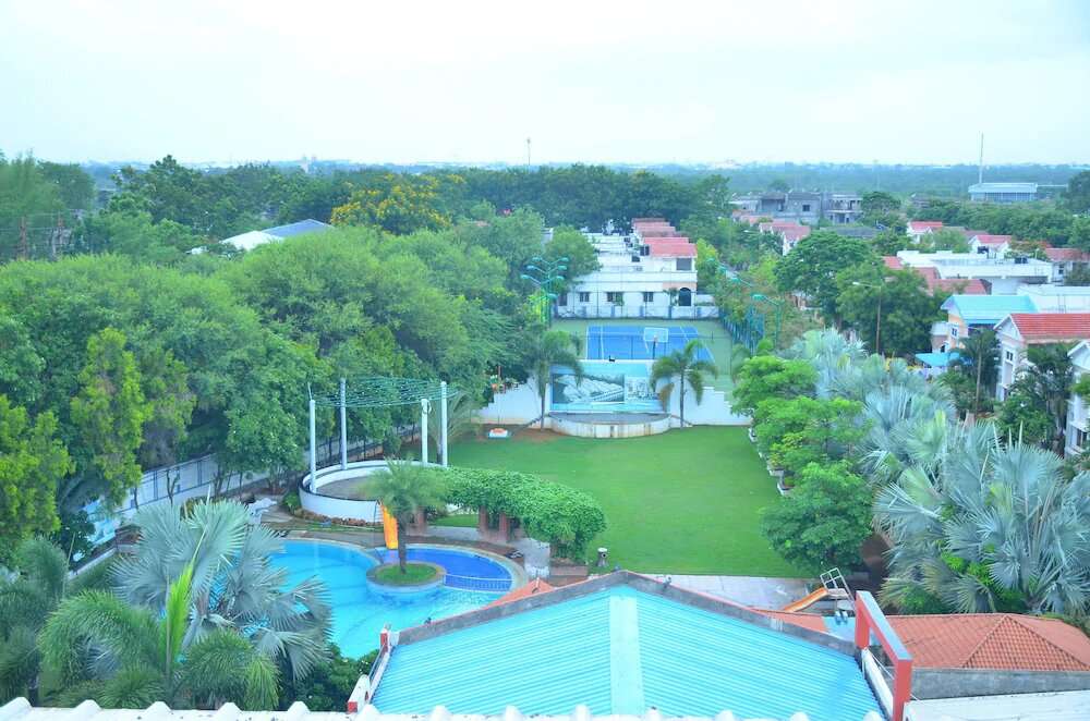 Vishal Prakruthi Resort