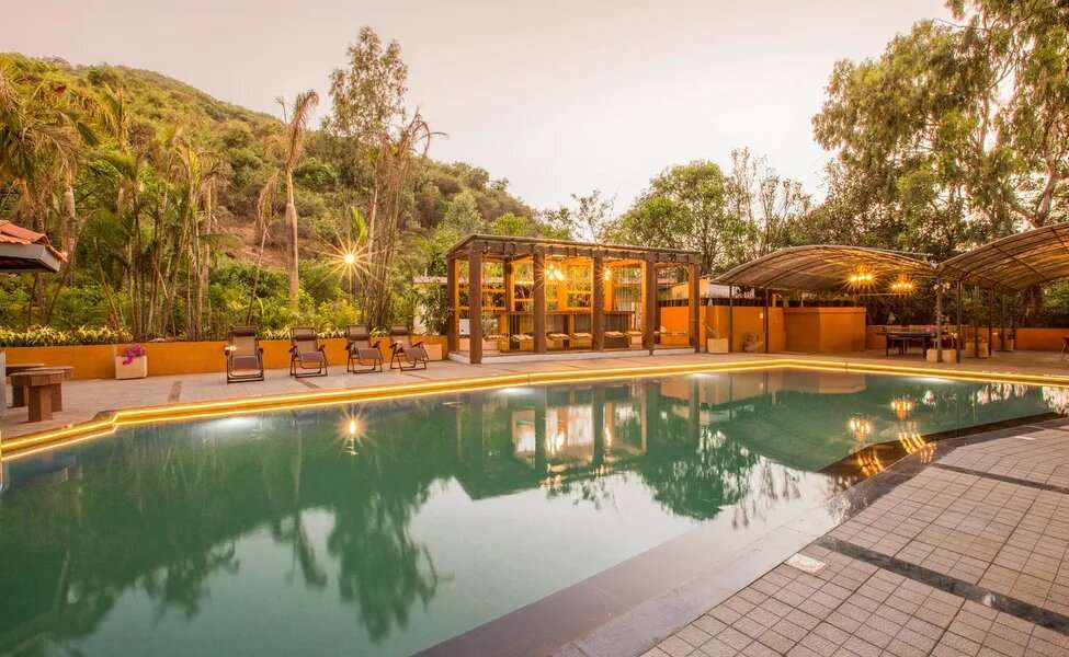 Residency Lake Resort & Spa