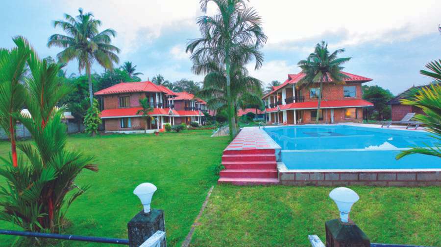 Leisure Vacations Goldfield Lake Resort