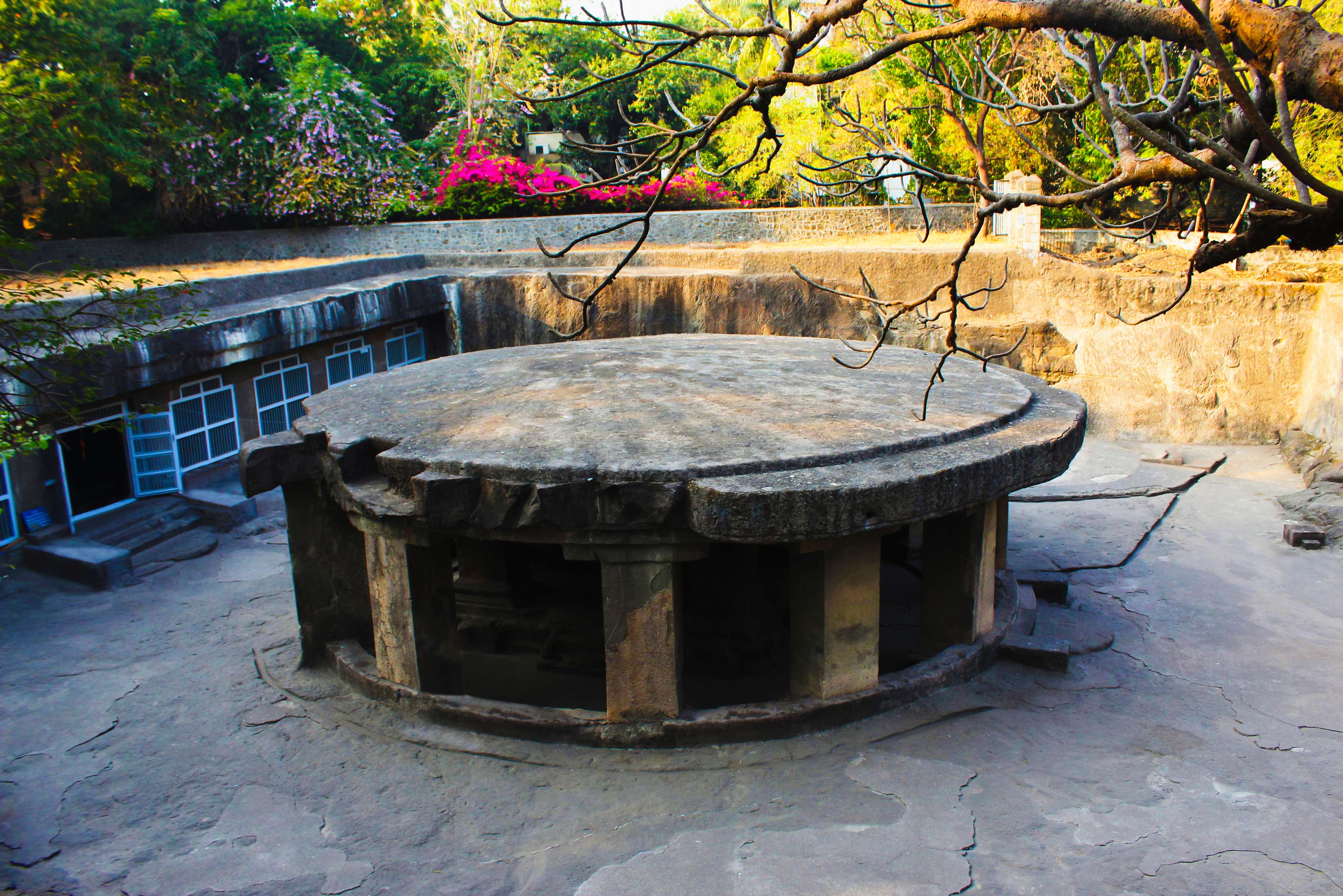 Visit The Pataleshwar Cave Temple