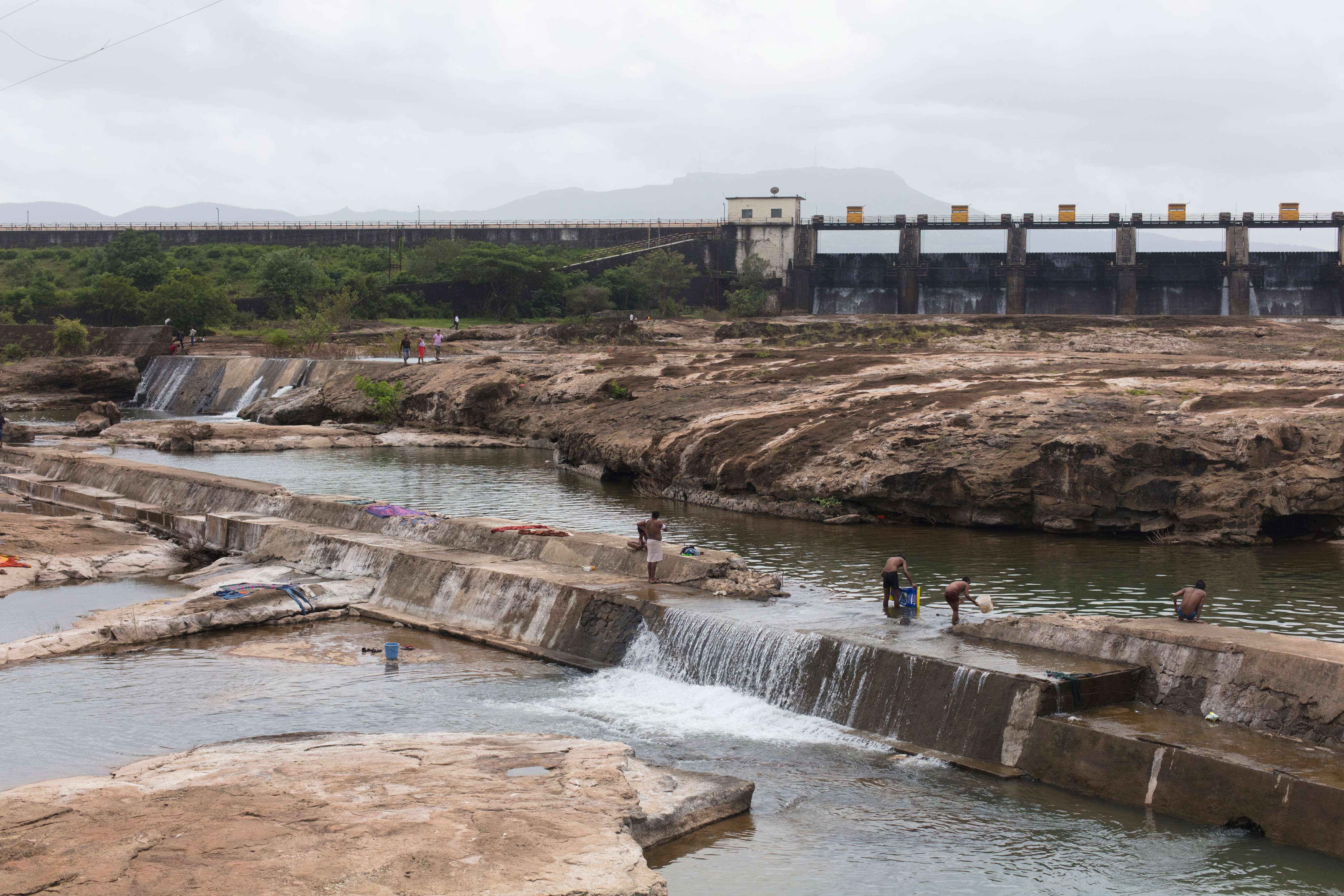 Explore Khadakwasla Dam