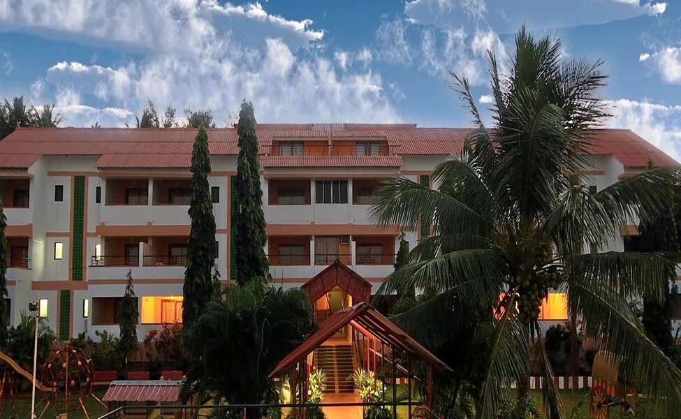 Abhishek Resort and Spa, Ganpatipule