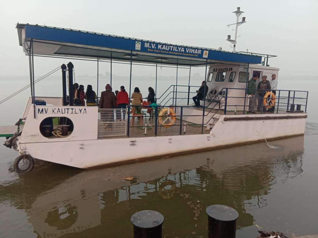 Cruise in River Ganga, Patna | Book @ Flat 21% off