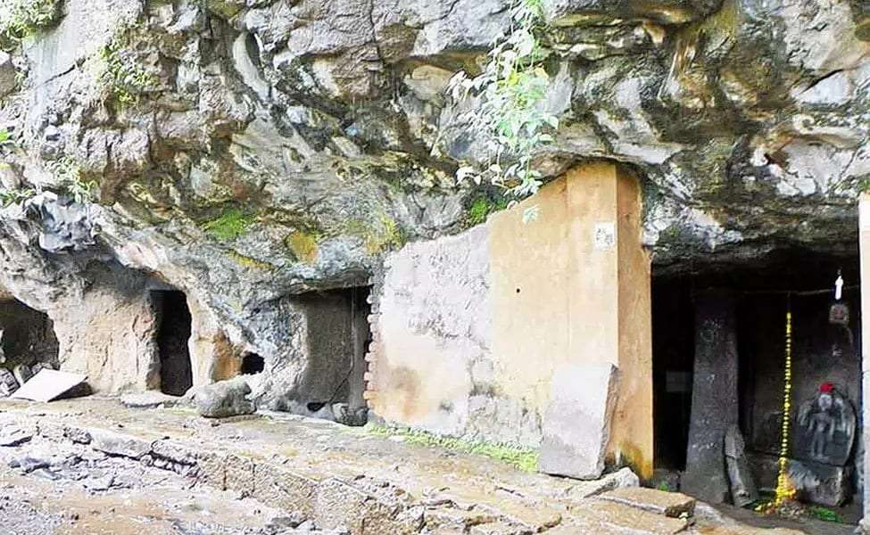 Rajpuri Caves