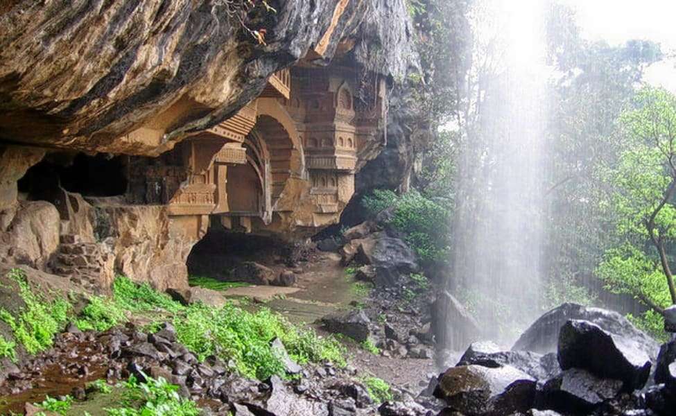 Wai Caves