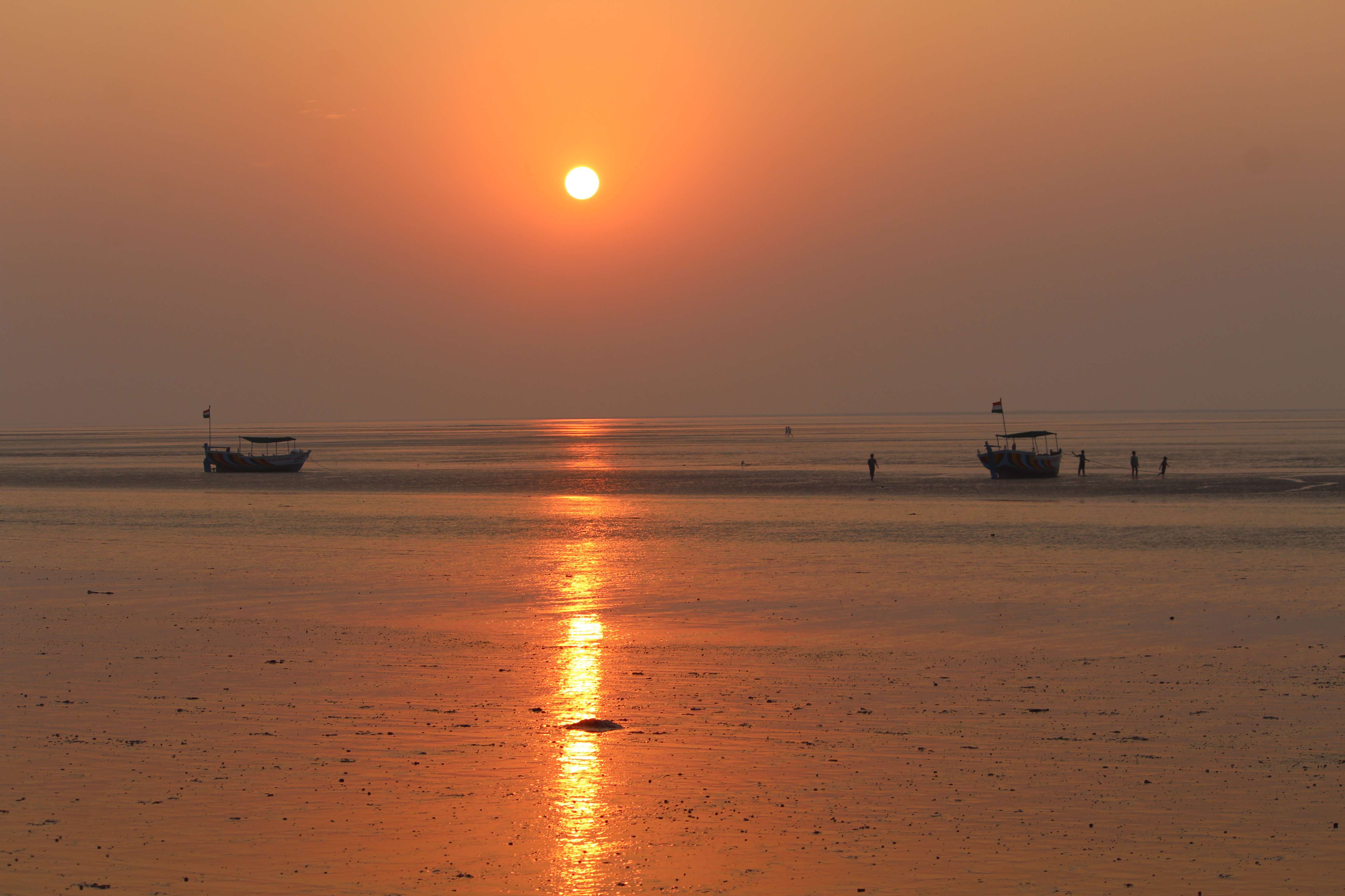 20 Beaches Near Nashik {{year}}: With Distance & Activities