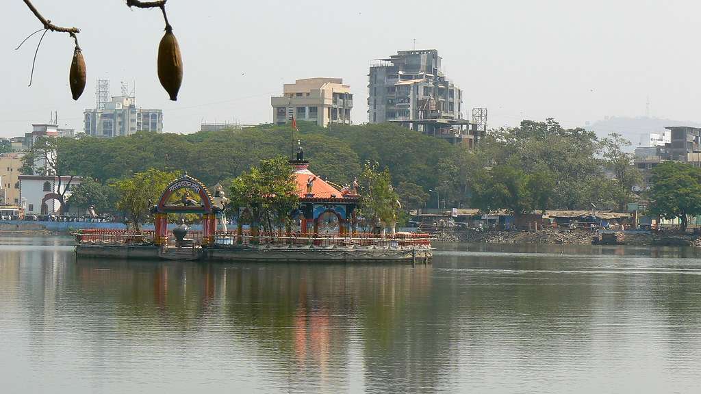 Talao Pali Lake