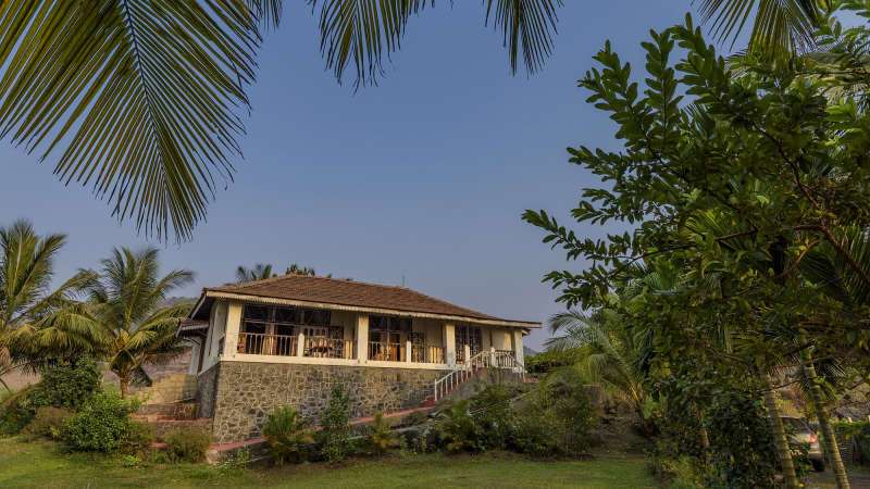 Saffron Stays Salt Rim Bungalow