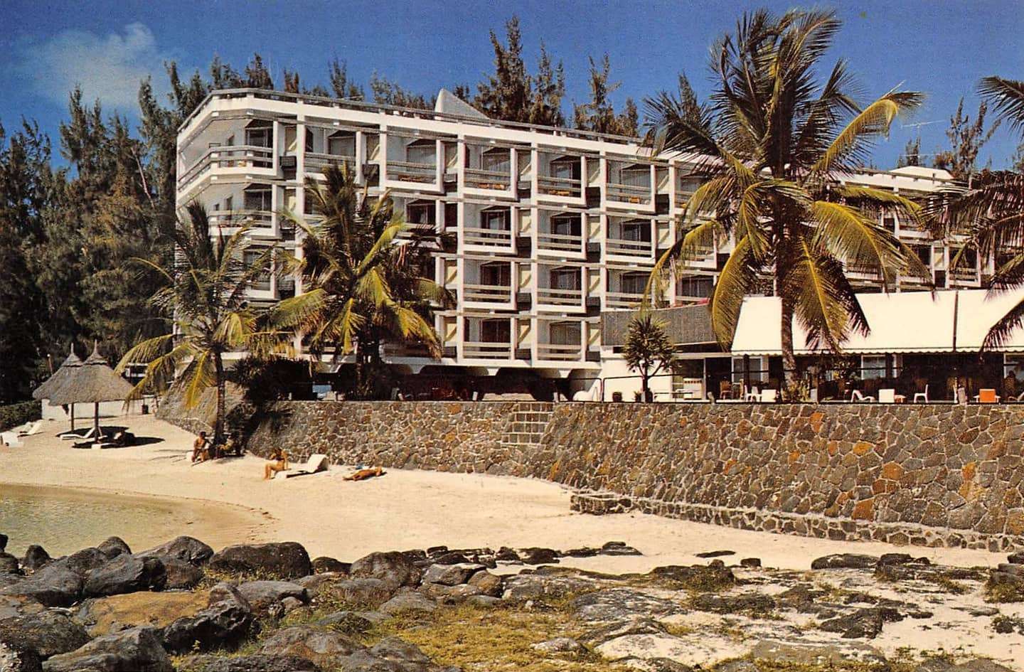 MerVille Beach Hotel