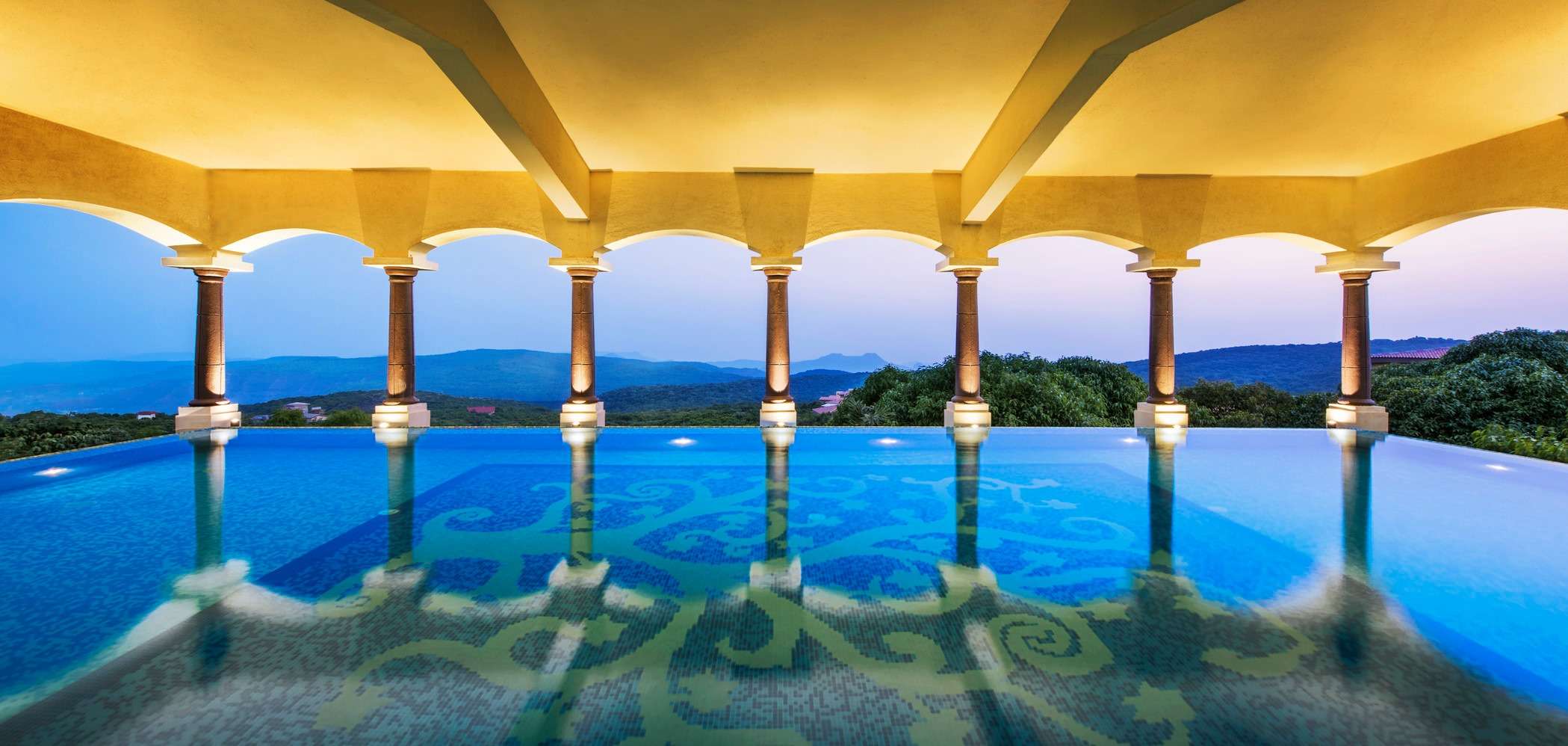 10 Luxury 5-Star Resorts in Mahabaleshwar, Get Upto 50% Off