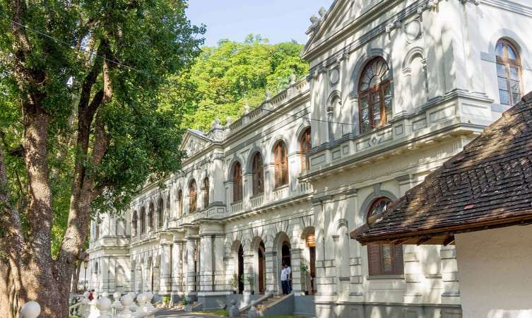 Explore International Buddhist Museum