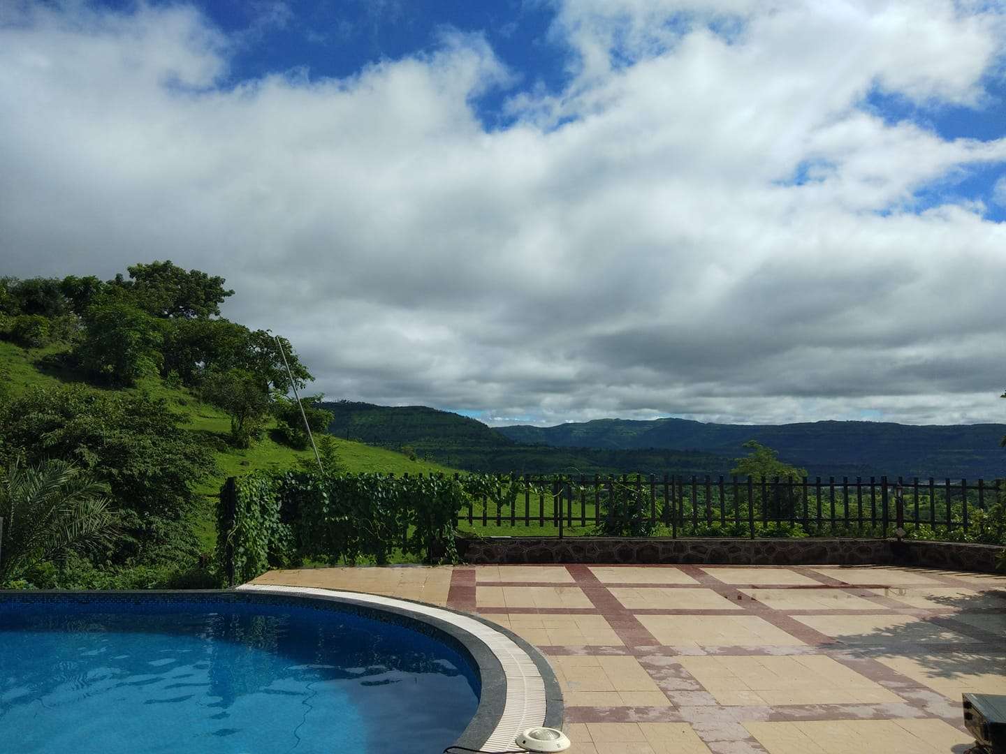 Gulmohar Village Resort & Farms