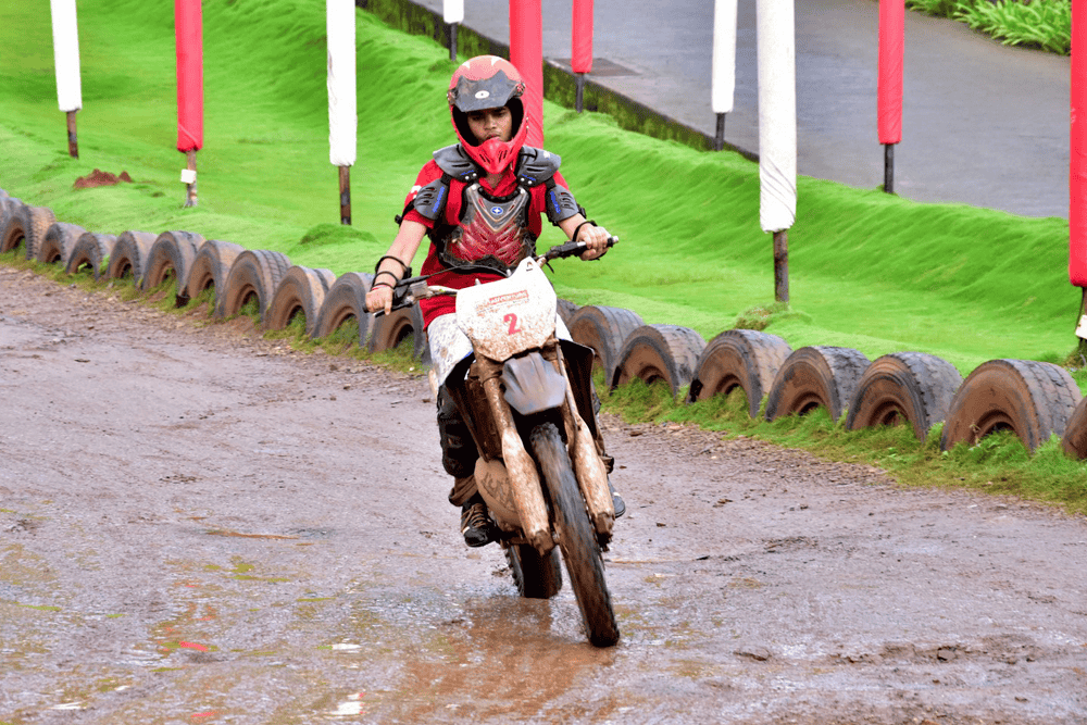 Dirt Biking at Della Adventure