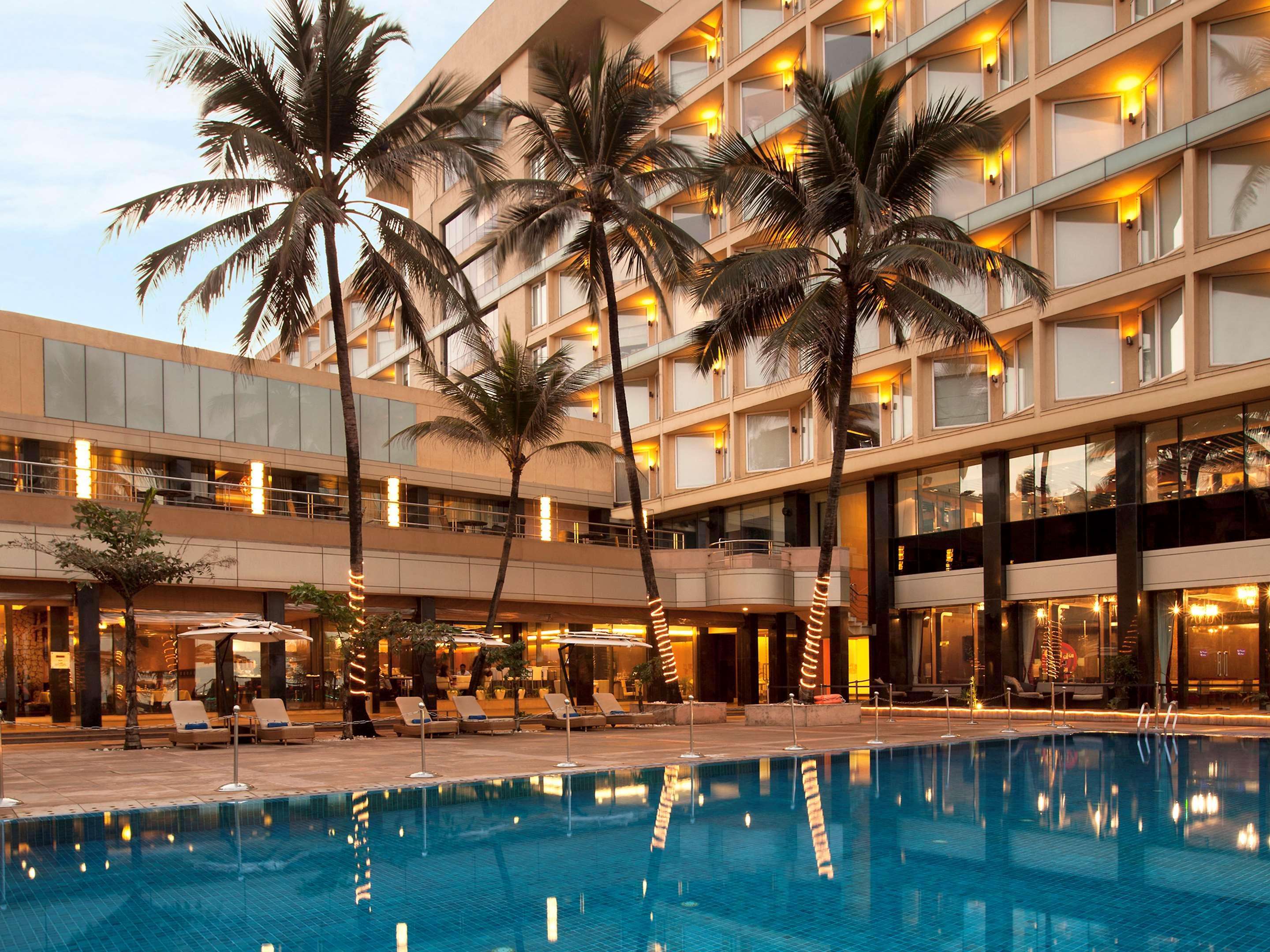 Novotel Mumbai Juhu Beach Resort