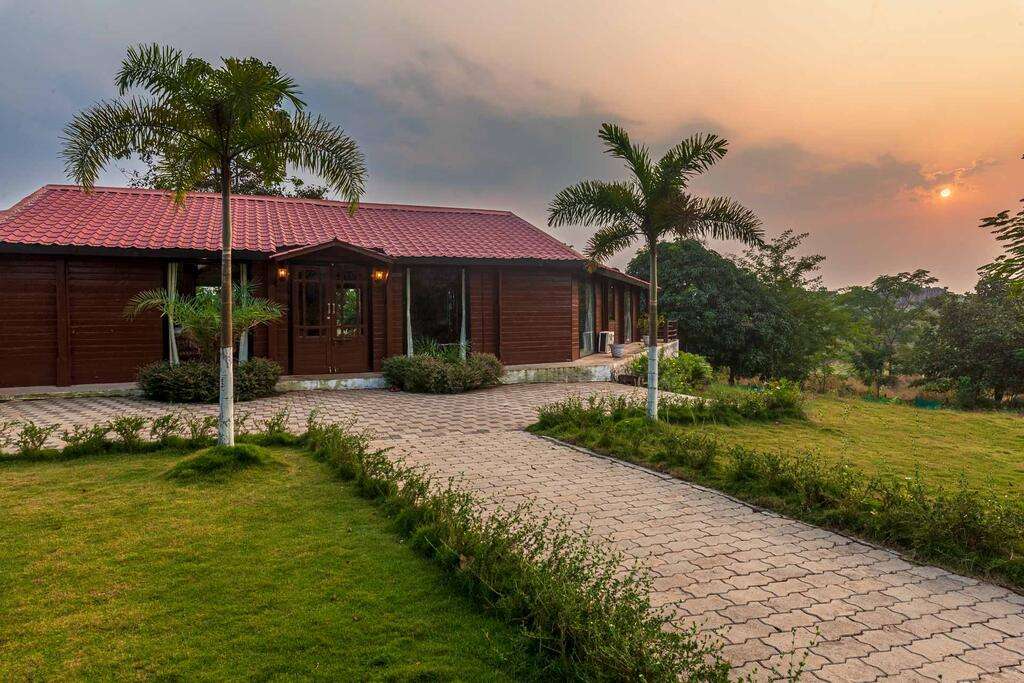Anjee's Chalet, Karjat