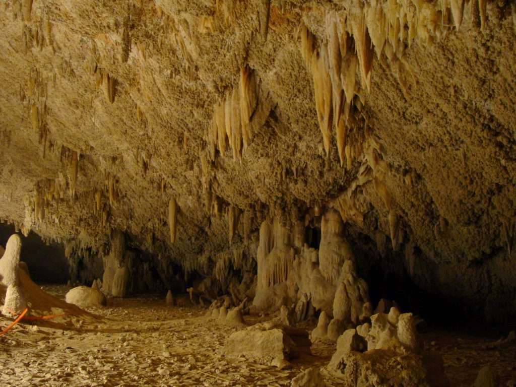 Sannur Valley Cave