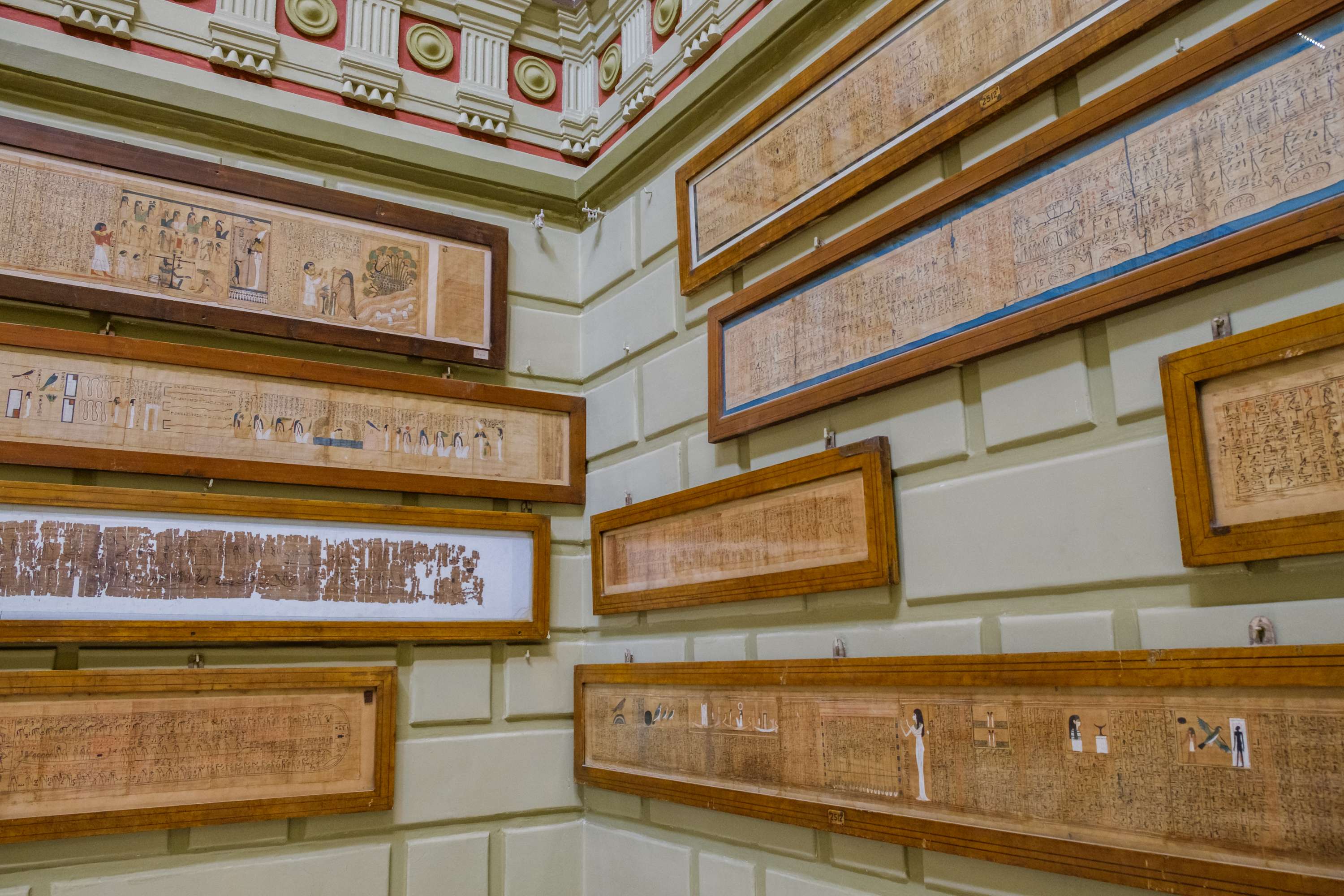 Take a Guided Tour of The Egypt Papyrus Museum