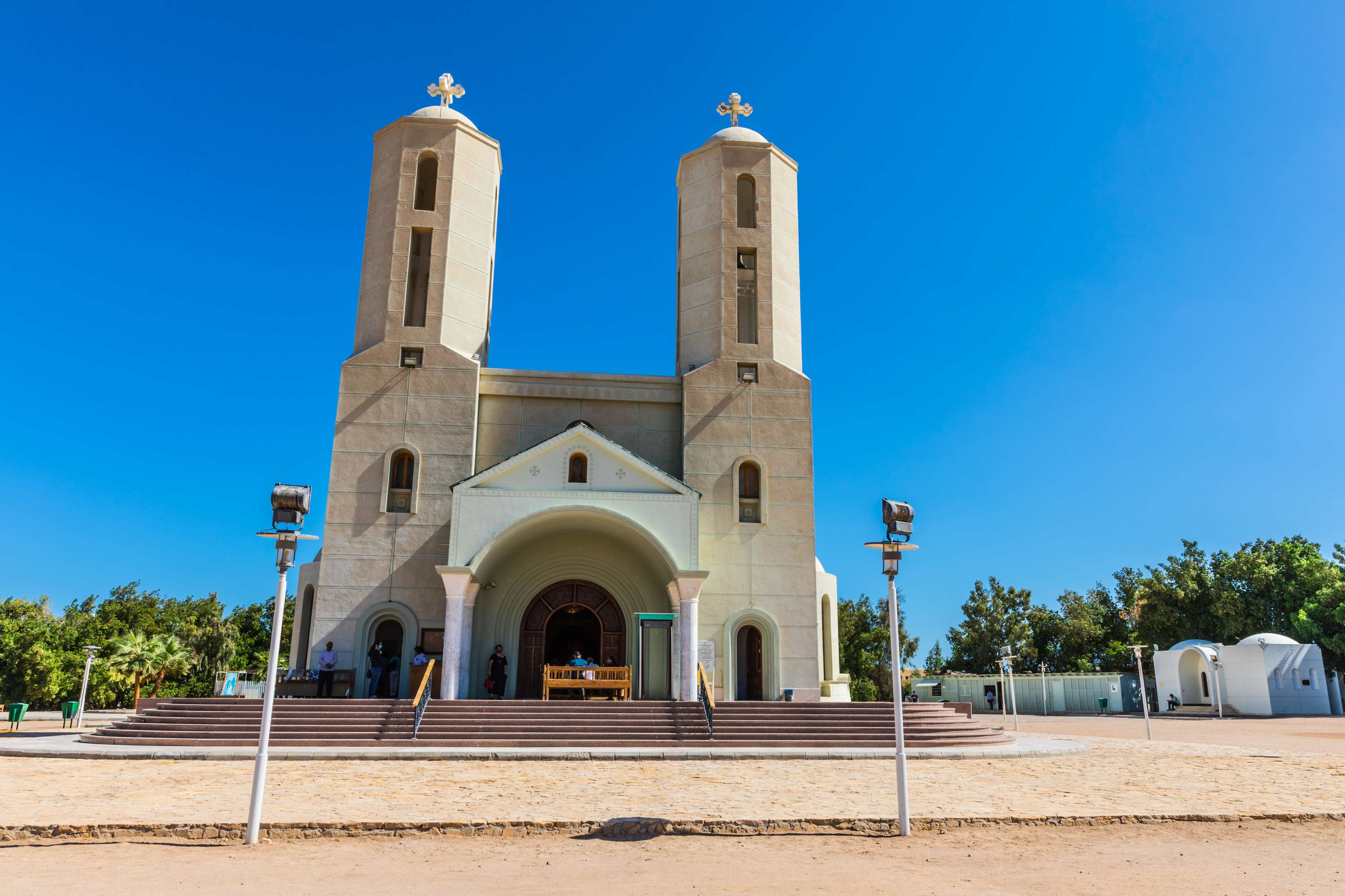 Visit the Coptic Orthodox Church of Alexandria