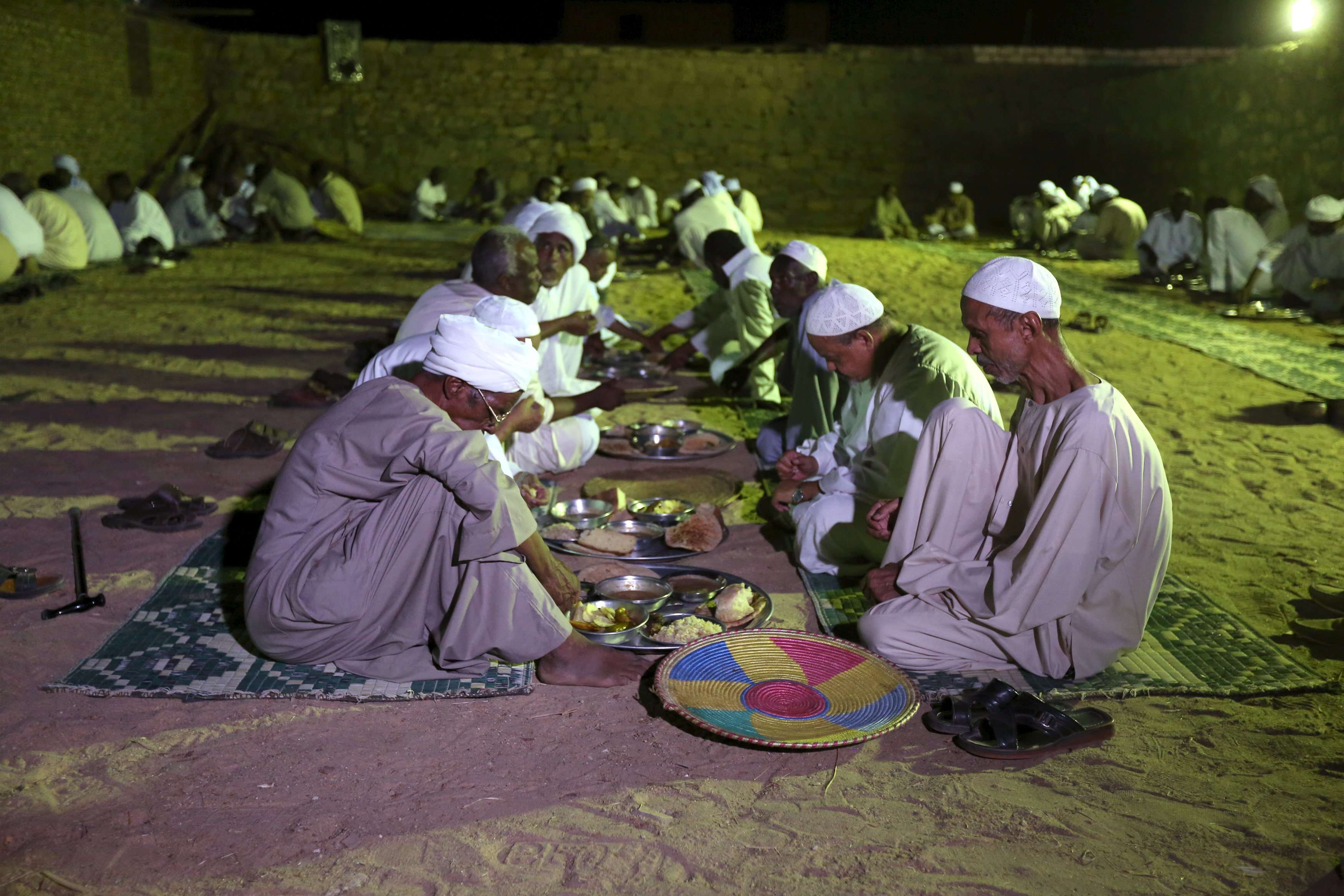 Have Dinner with the Nubians