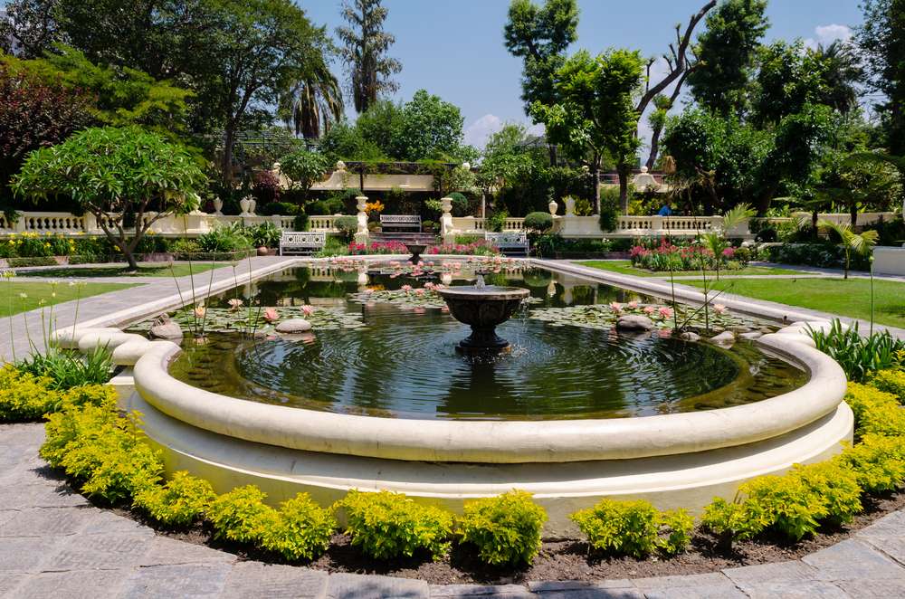 Wander at Garden of Dreams