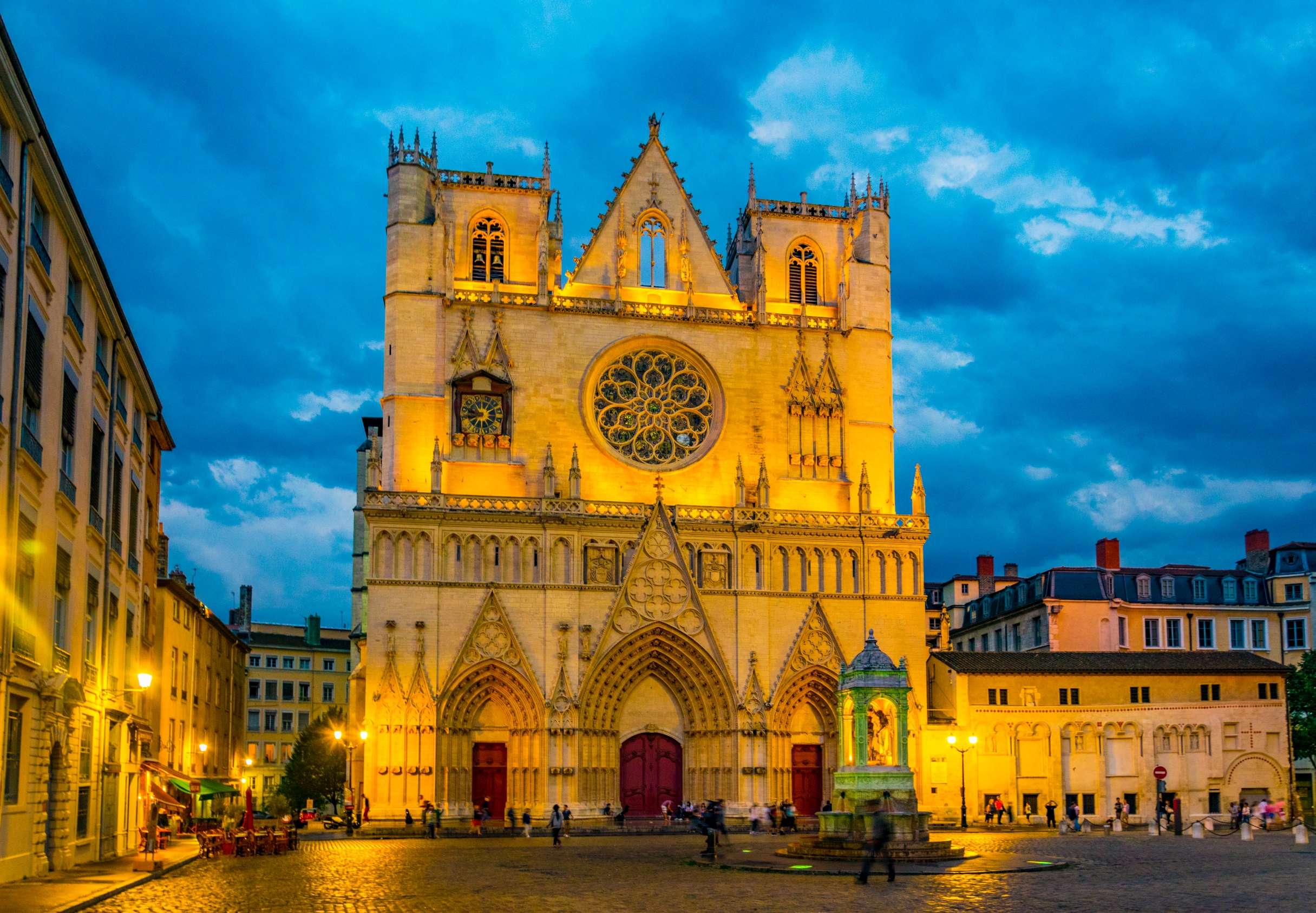 Cathedral Saint Jean Baptiste