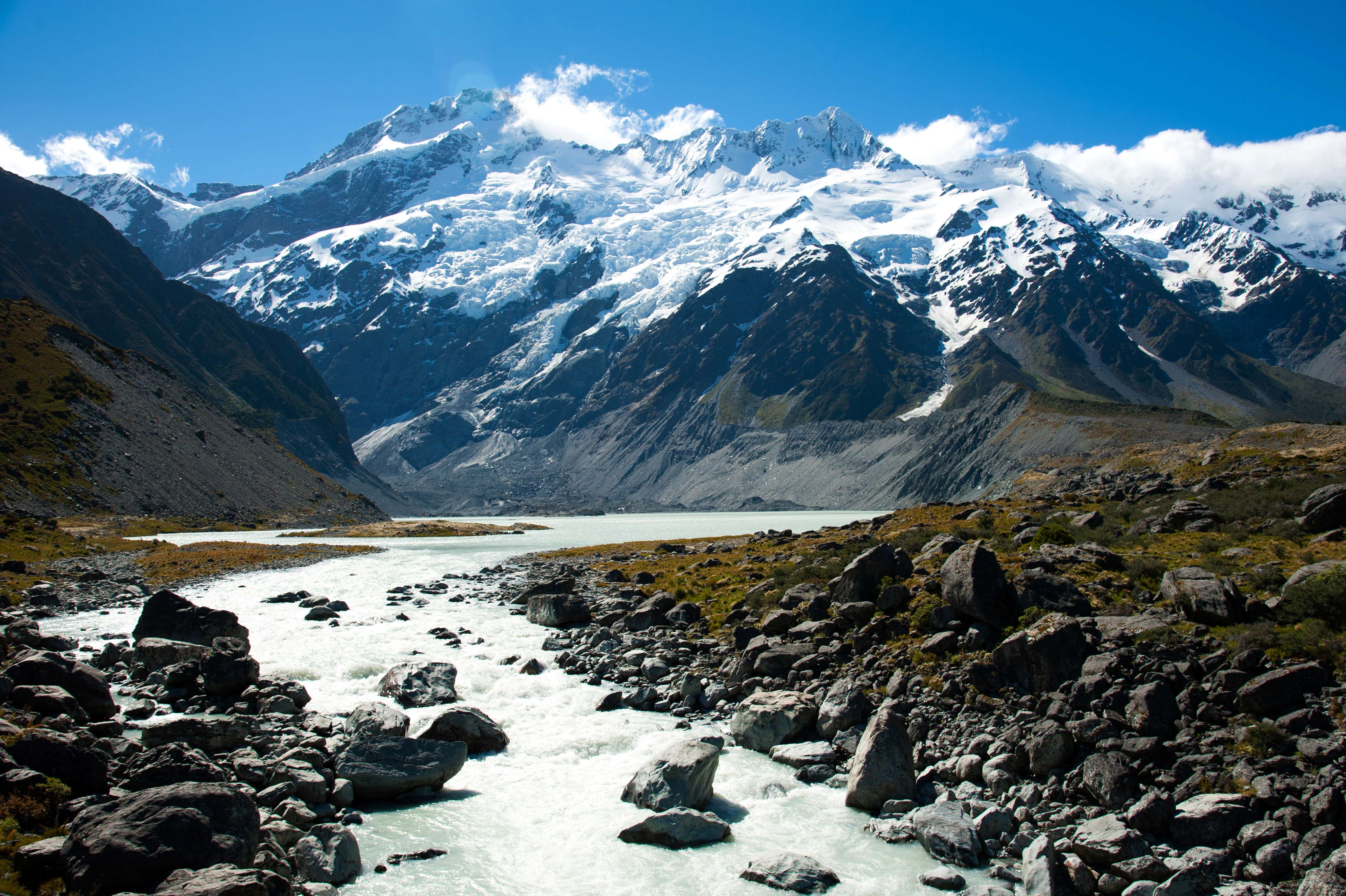 10 Glaciers in New Zealand {{year}}: With Highlights & Location