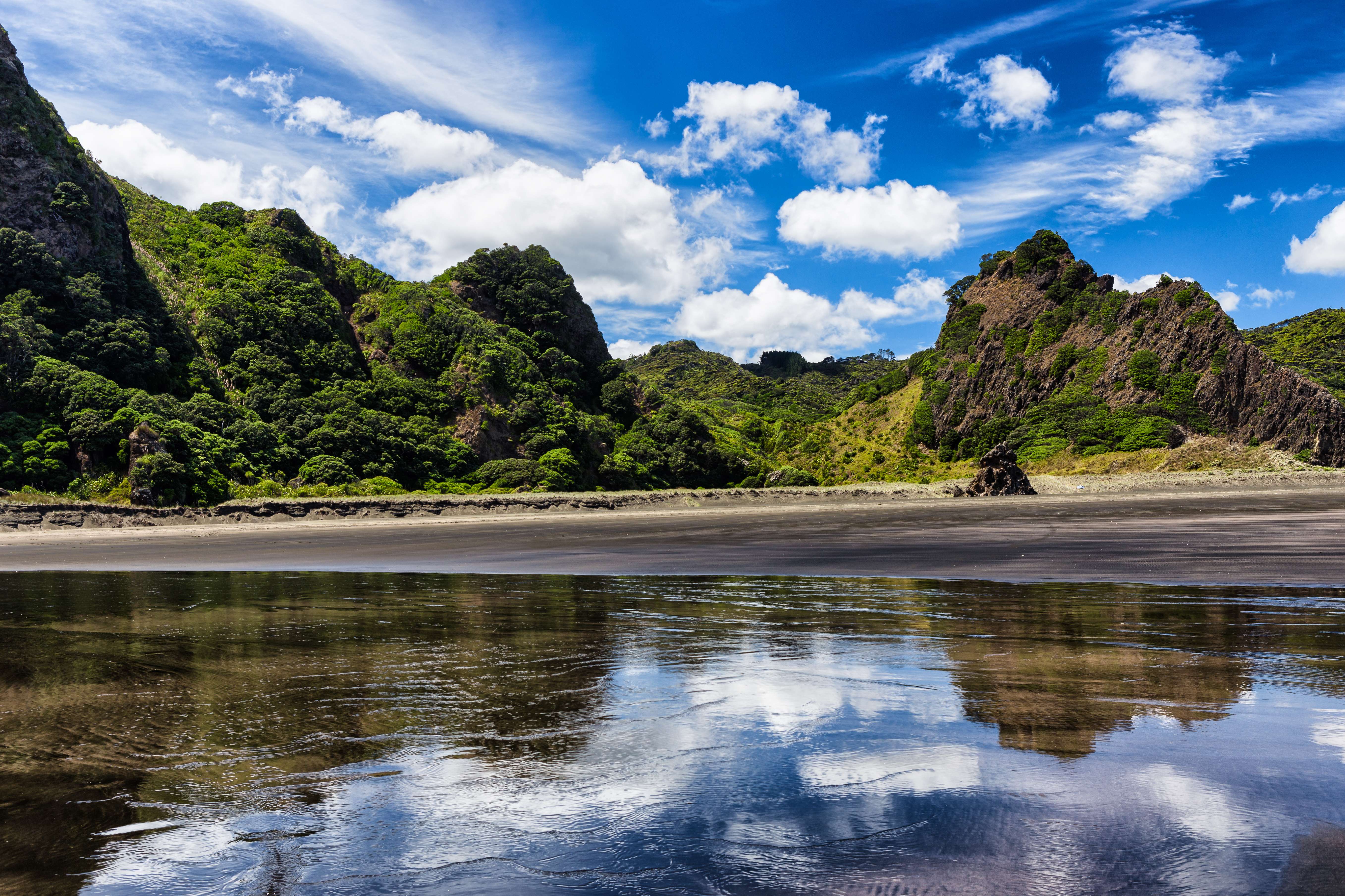 Karekare Beach