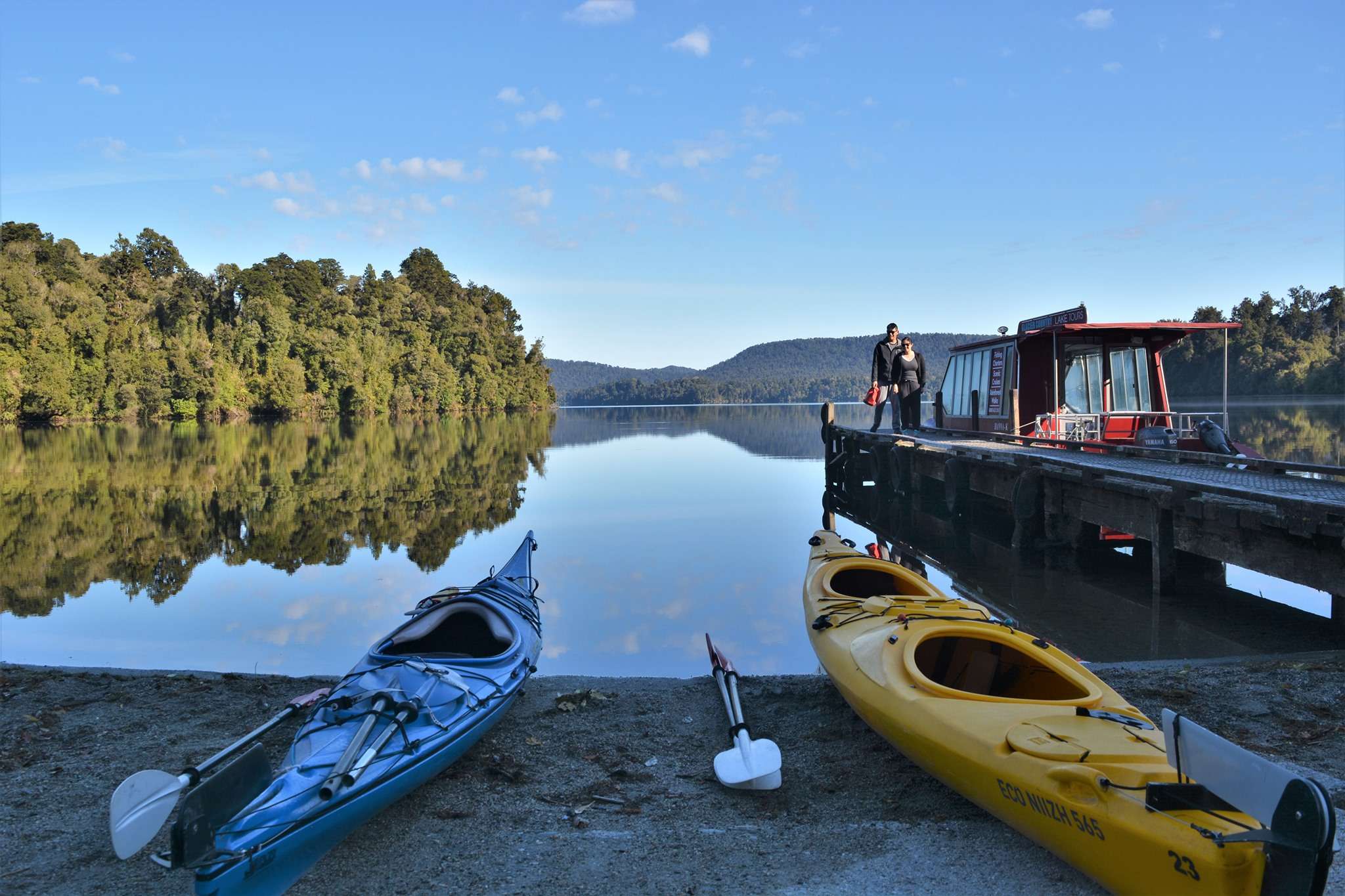 Kayak on Lake Mapourika