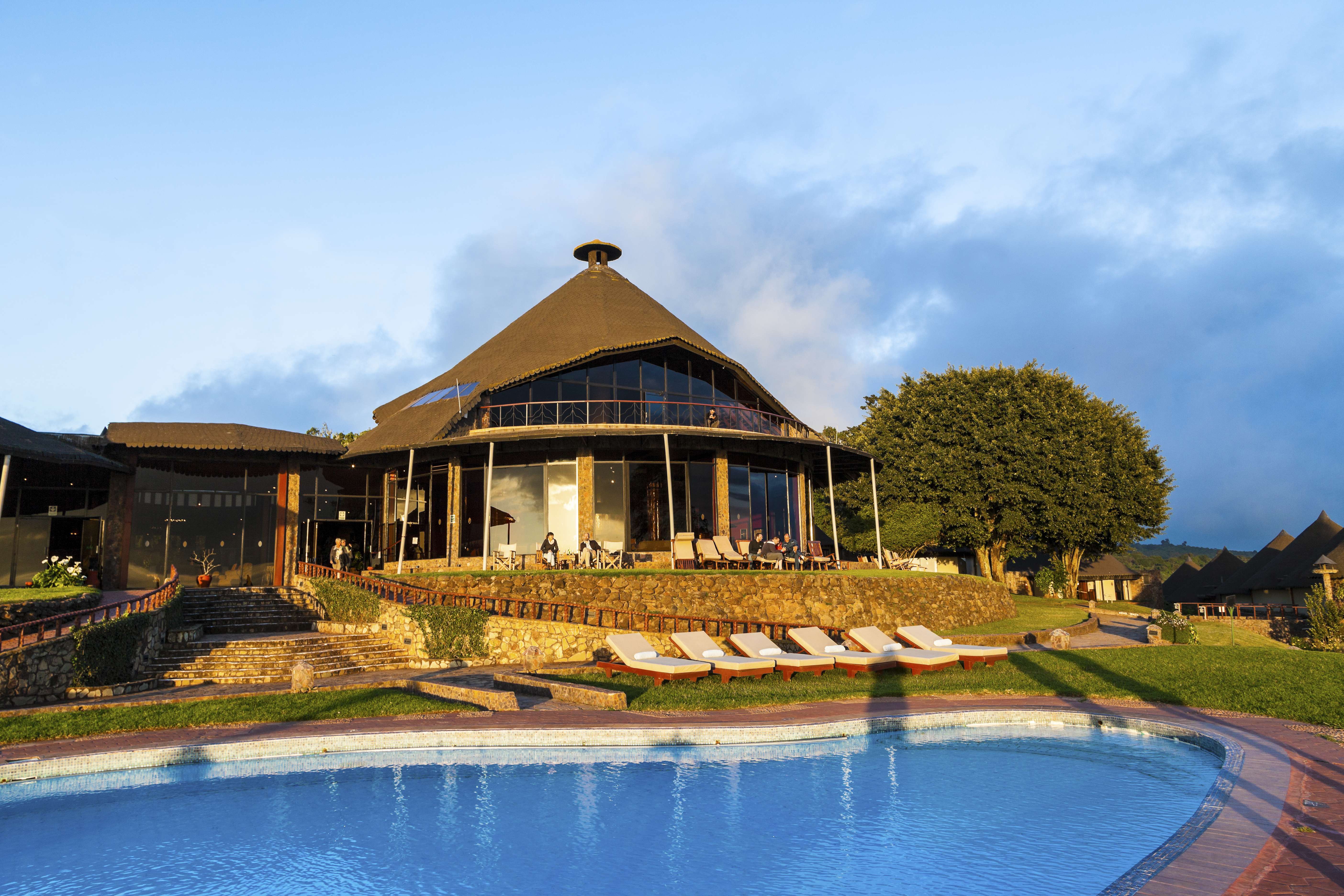 Serengeti Sopa Lodge