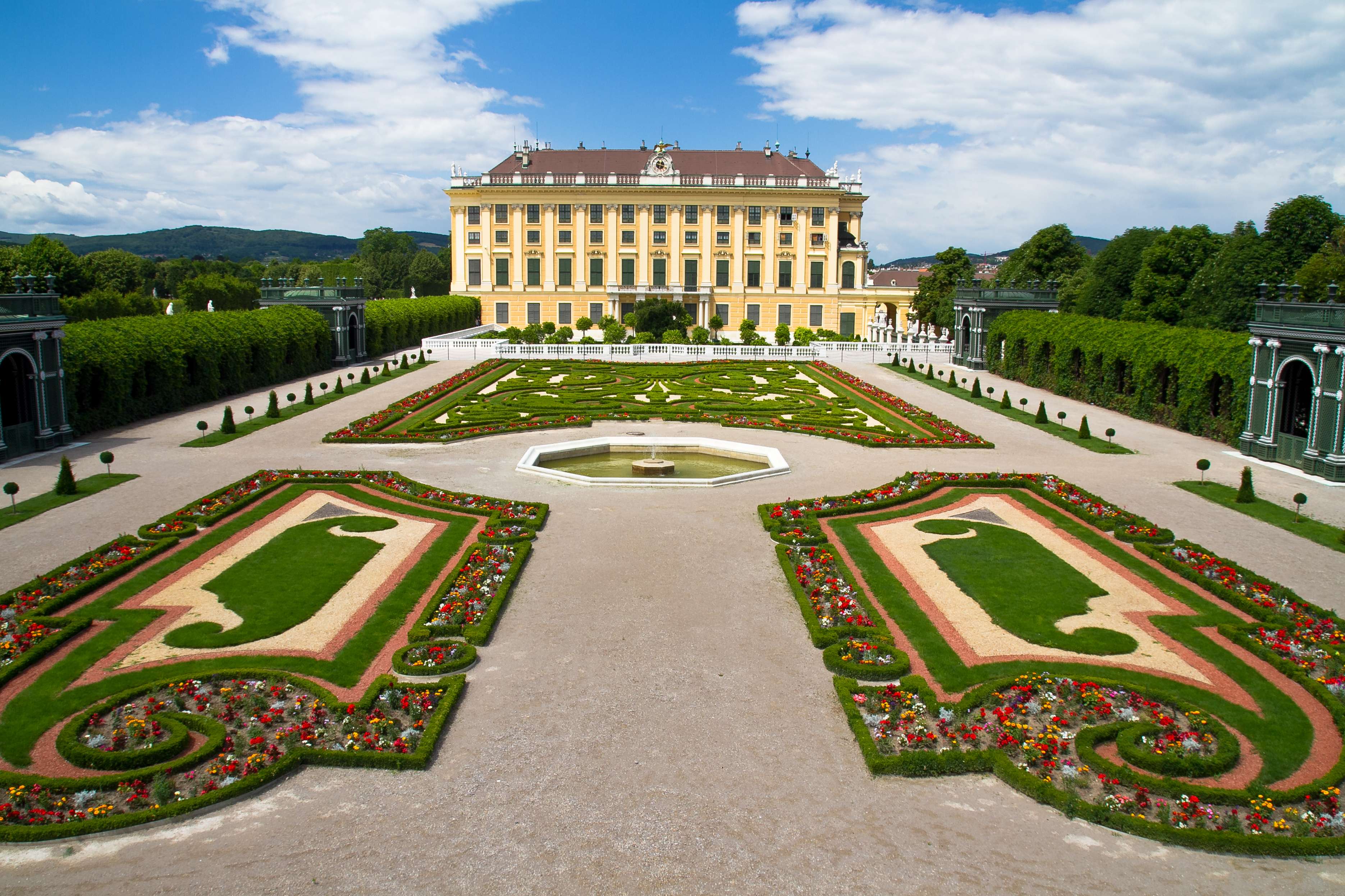 Visit Schoenbrunn Palace