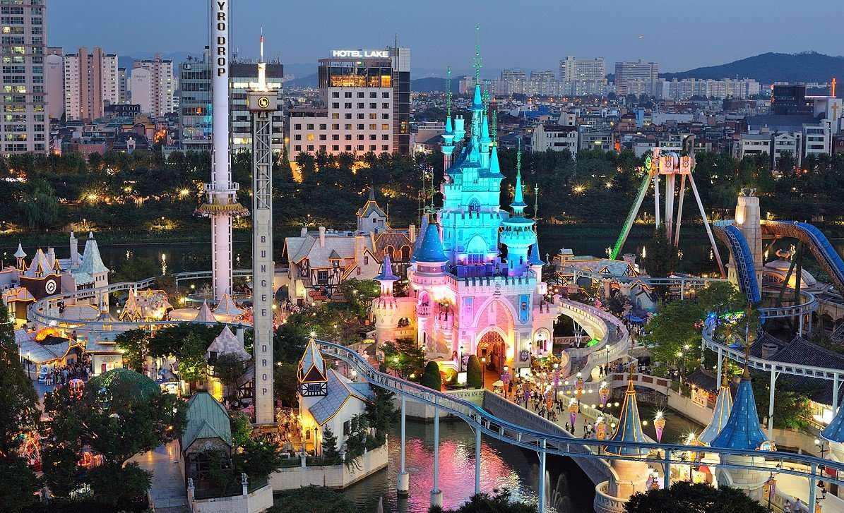 Lotte World