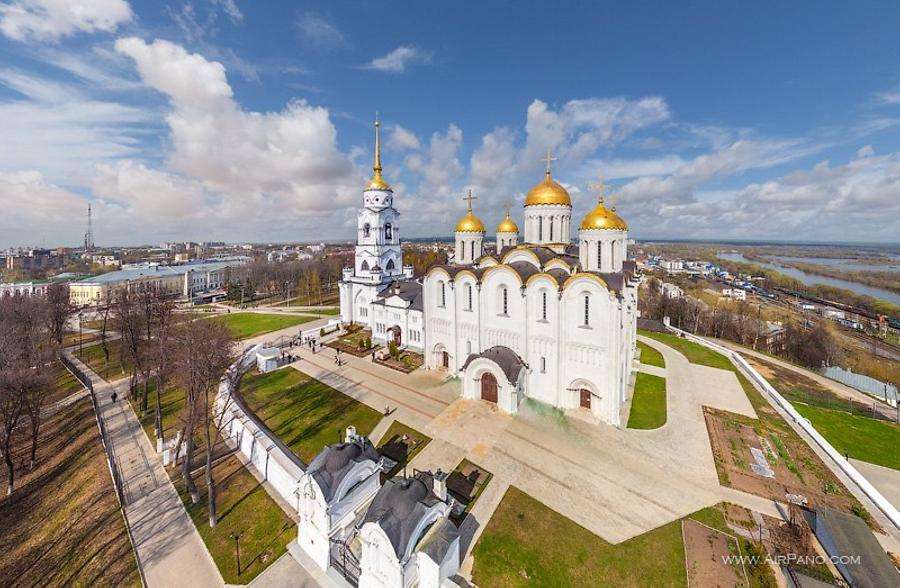 Spend a Day in Vladimir, a Town Among the Golden Ring