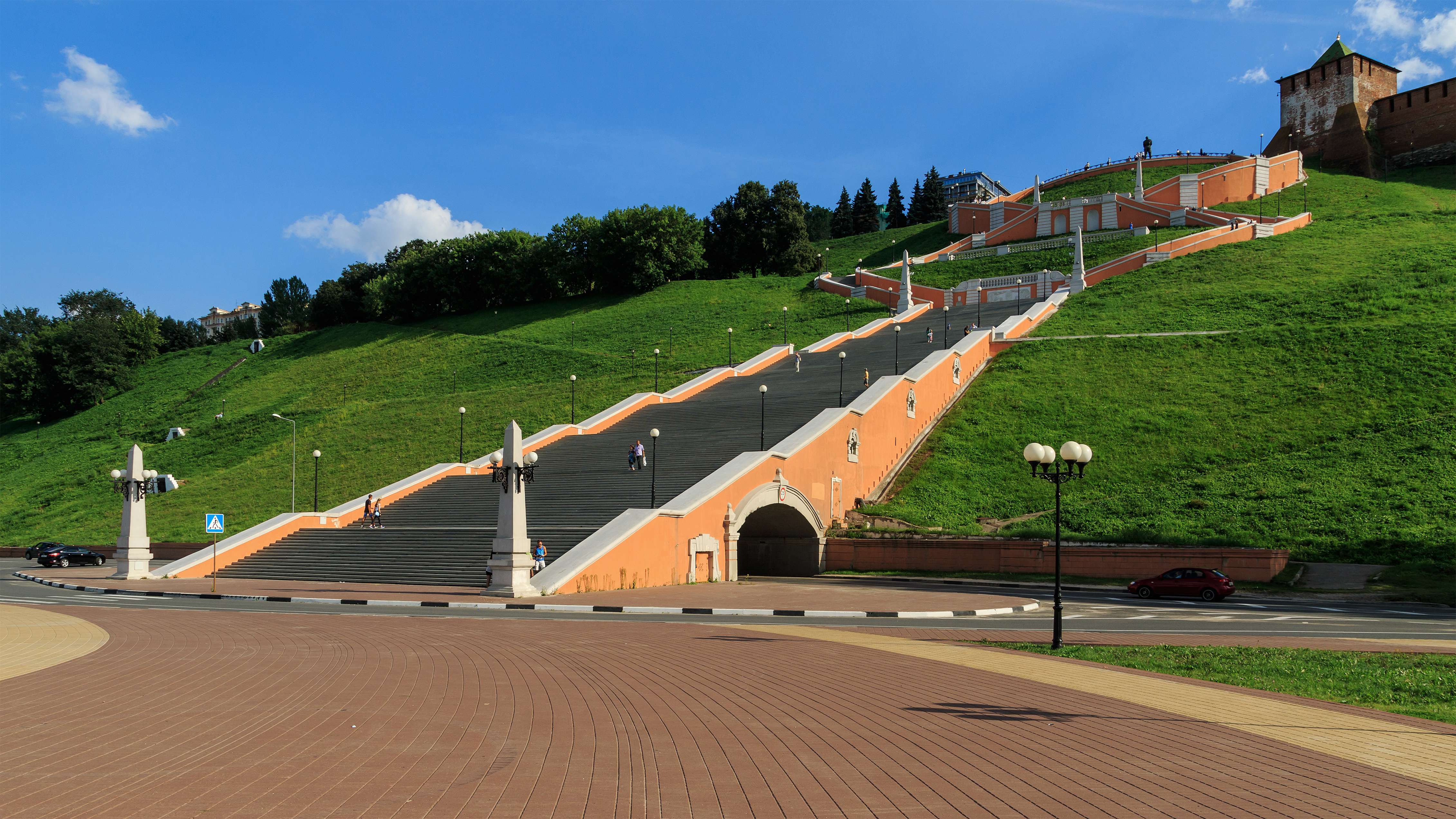 Get Worked Up at the Chkalov Stairs