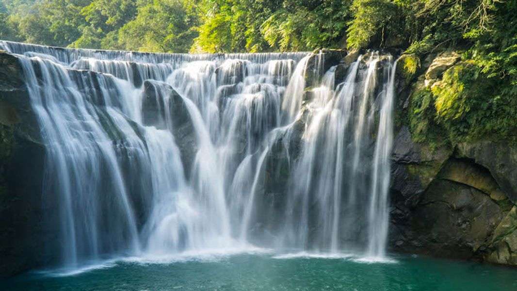 Shifen Waterfall
