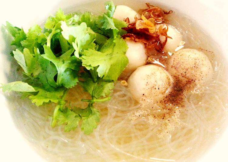 Taste Some Hand-made Fish Ball Vermicelli