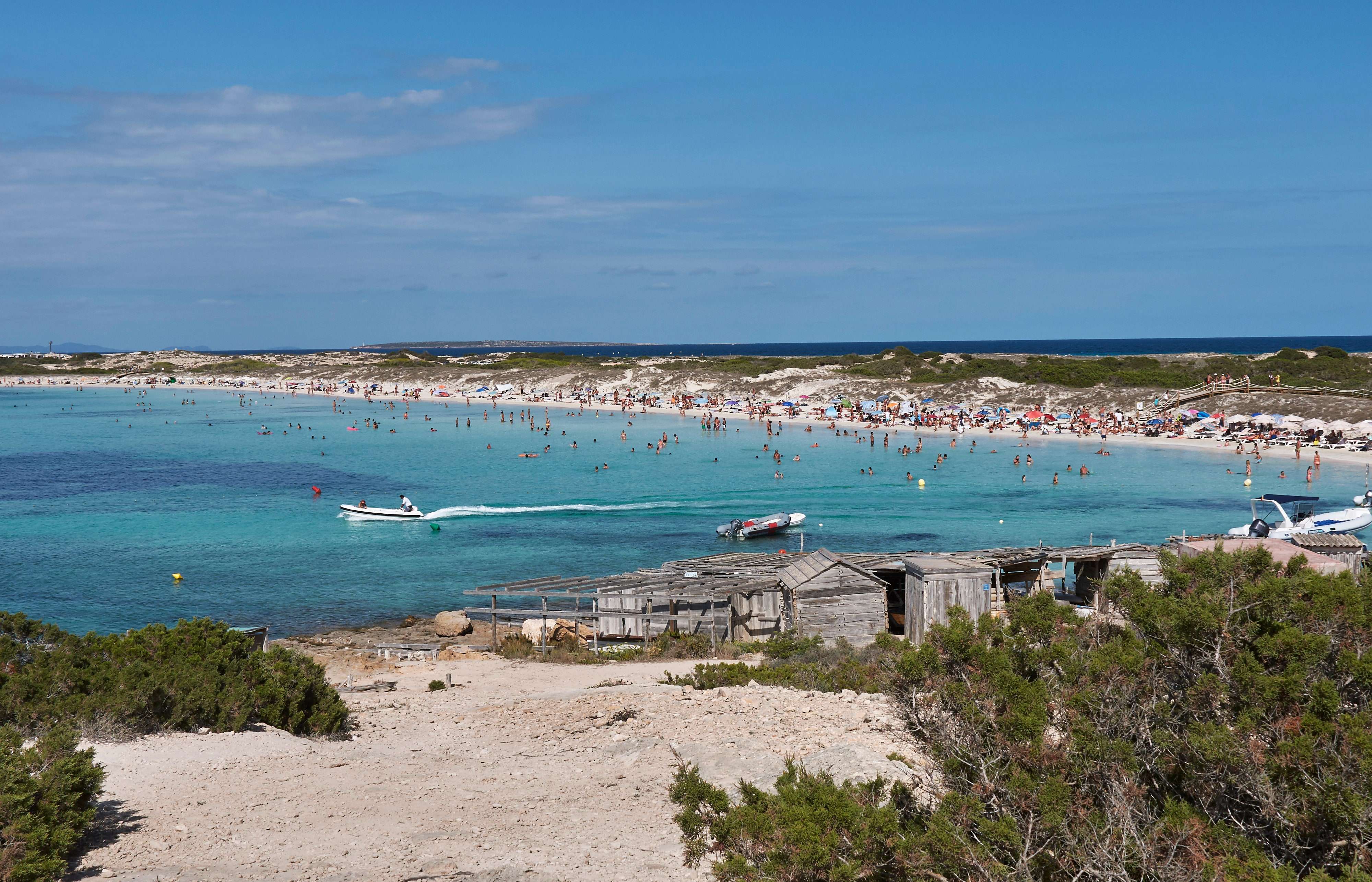 15 Beaches in Sweden For A Perfect Sunny Getaway!