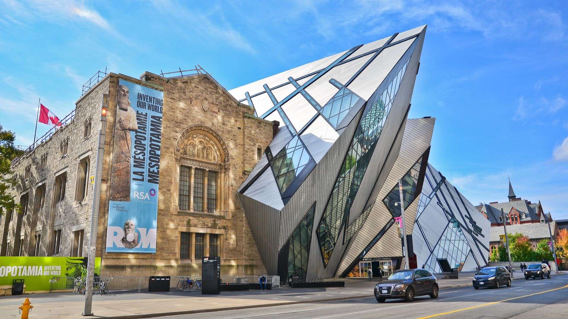 Explore the Royal Ontario Museum
