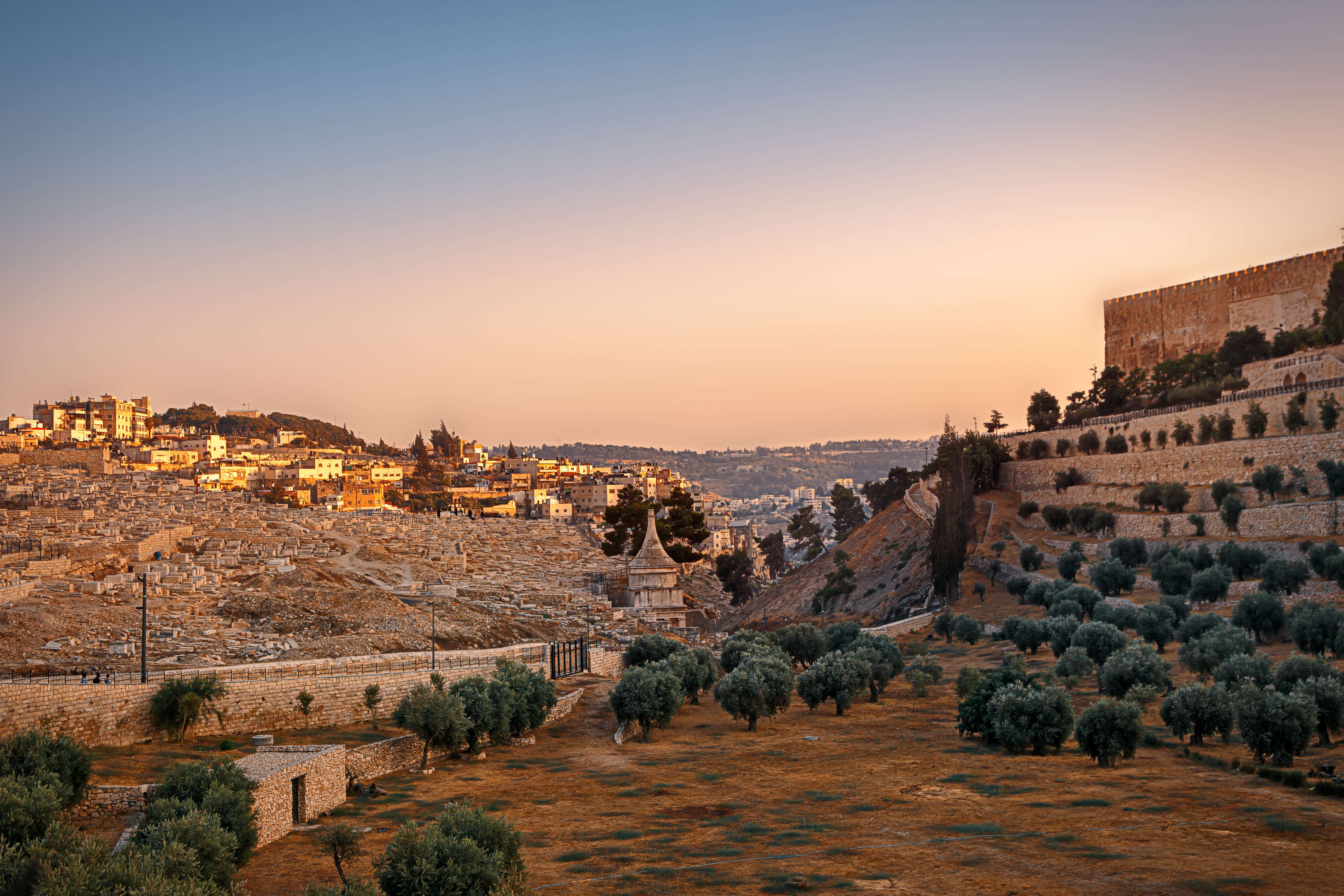 Climb Mount of Olives for Views of Old Jerusalem City